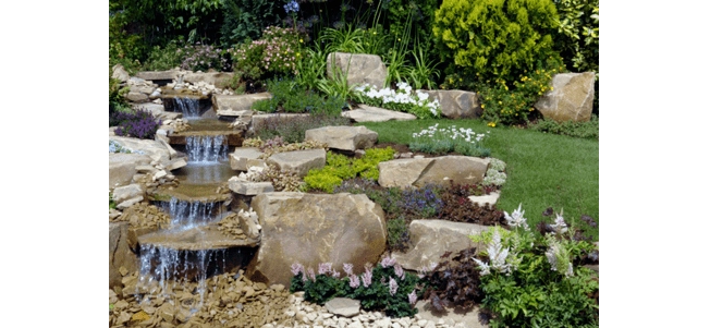 backyard-water-feature