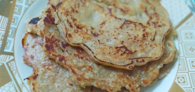 Gluten-free banana oat pancakes