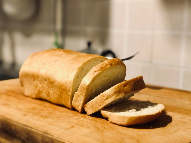Sourdough sandwich bread