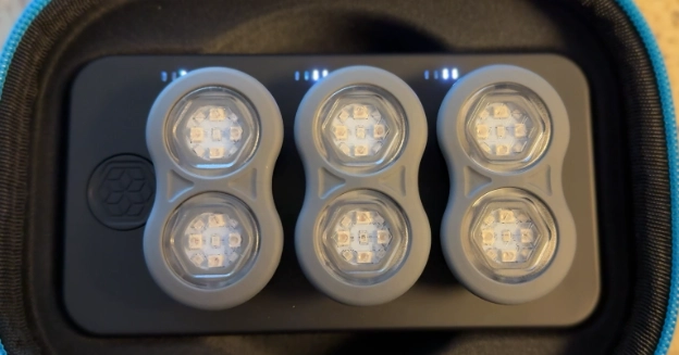 Kineon Move plus pro USBC charging dock. All Pods can also operate in Sync (turning on and off together) 