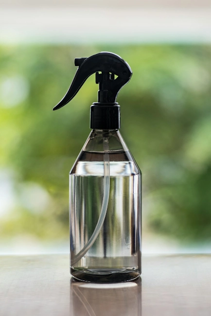 vinegar cleaner in reusable sprayer