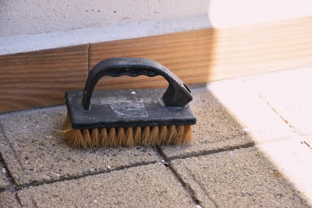 grout scrubber