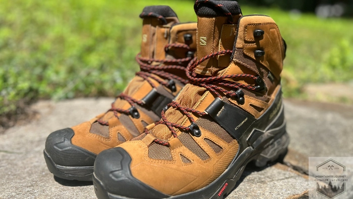 View of Salomon Quest 4 GTX on a stone wall 