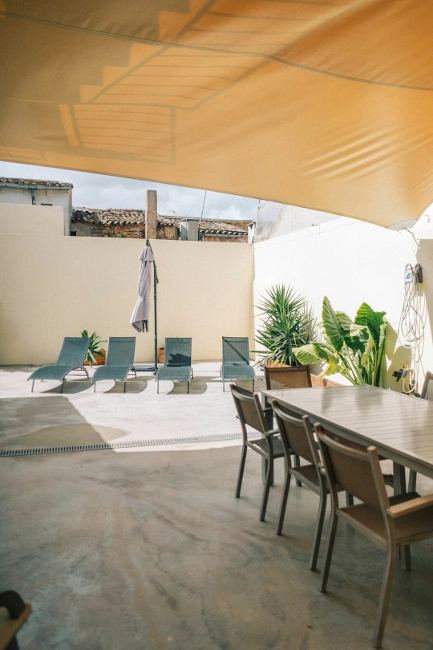 Designing an Outdoor Living Room