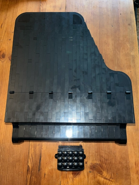 Lego Grand Piano