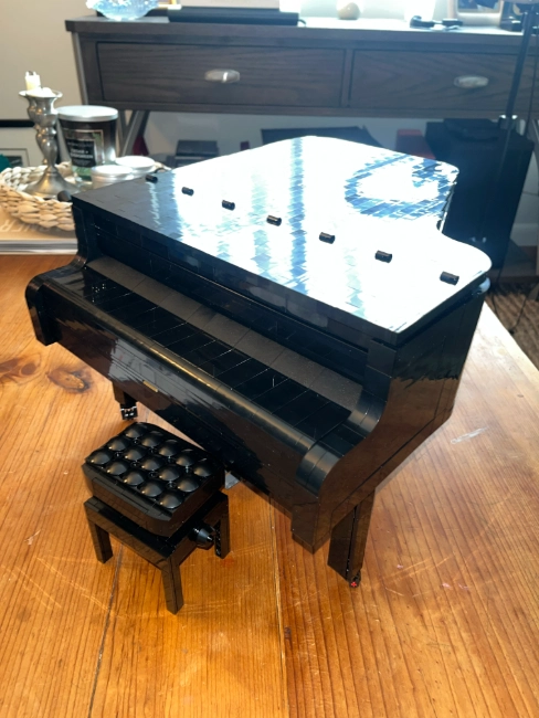 Lego Grand Piano