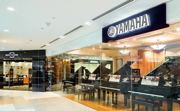 Yamaha G2 pianos