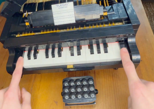 Lego Piano