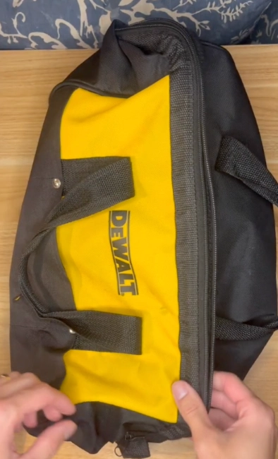 DeWALT bag
