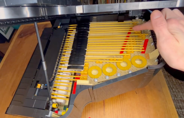 Lego Piano