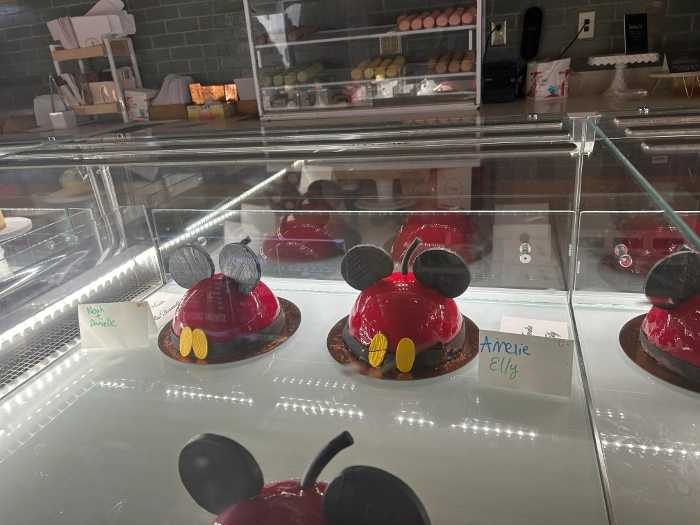 Mickey dome cakes at Amorette's 